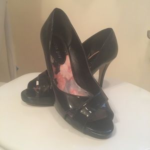 Madden Girl Peep Toe Black Patent Pumps